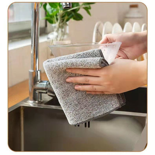 Eco-friendly Coral Velvet Bamboo Charcoal Cleaning Cloth