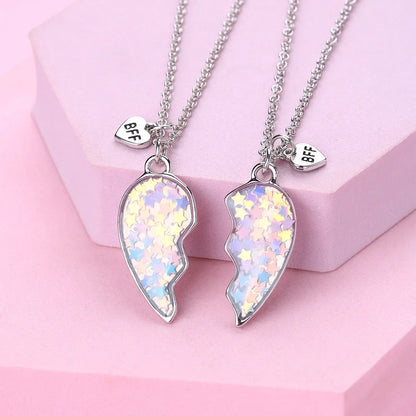 Fashion Magnetic Necklace for Couples Girls Luxury Style Pendant Heart Shape Magnet Pendant Chains Lover Gift 2025 New Arrival