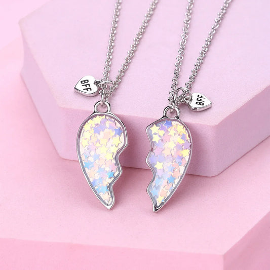 Fashion Magnetic Necklace for Couples Girls Luxury Style Pendant Heart Shape Magnet Pendant Chains Lover Gift 2025 New Arrival